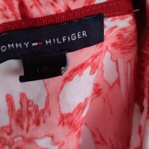 Tommy Hilfiger Men's Size Large Button Down Long Sleeve Coral and White